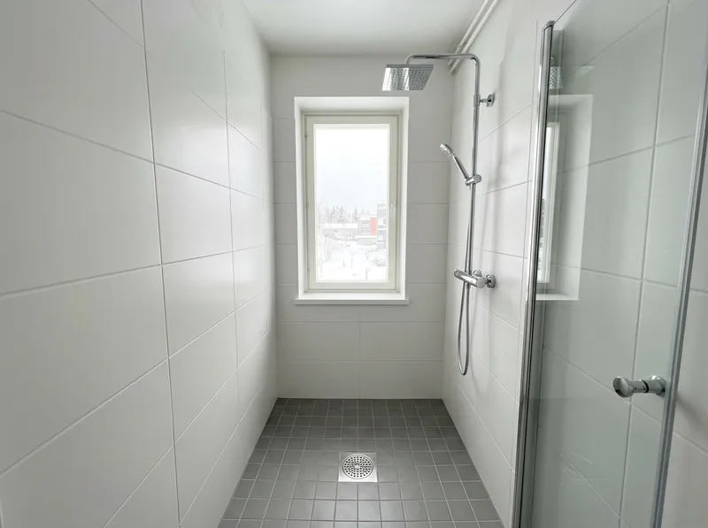 Märkätilan vesivahinkosaneeraus jälkeen